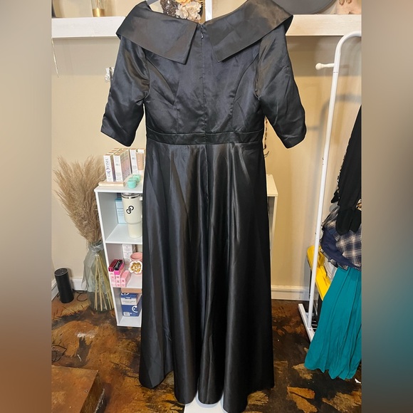 NWT Enigma Era A-Line Satin Shirt Collar 3/4 Length Long Sleeve Dress - Picture 8 of 8